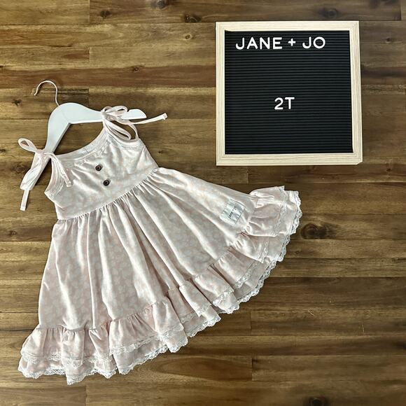 Jane + Jo Peony Peach Cream Floral Sleeveless Adjustable Strap Lace House Dress - Picture 1 of 9